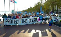 Marche Bleue sur la Promenade des Anglais avant la Conférence des Nations Unies sur les océans (ONUC 3), dans la ville de Nice, sur la Côte d'Azur, le 7 juin 2025 ( AFP / Valery HACHE )