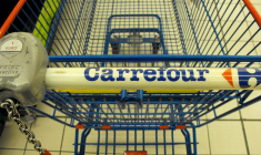carrefour caddie (Crédit: Alex Blark / Flickr)