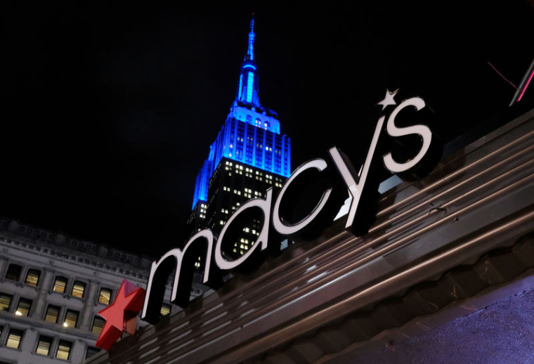 MACY'S ABAISSE SES PRÉVISIONS POUR 2019