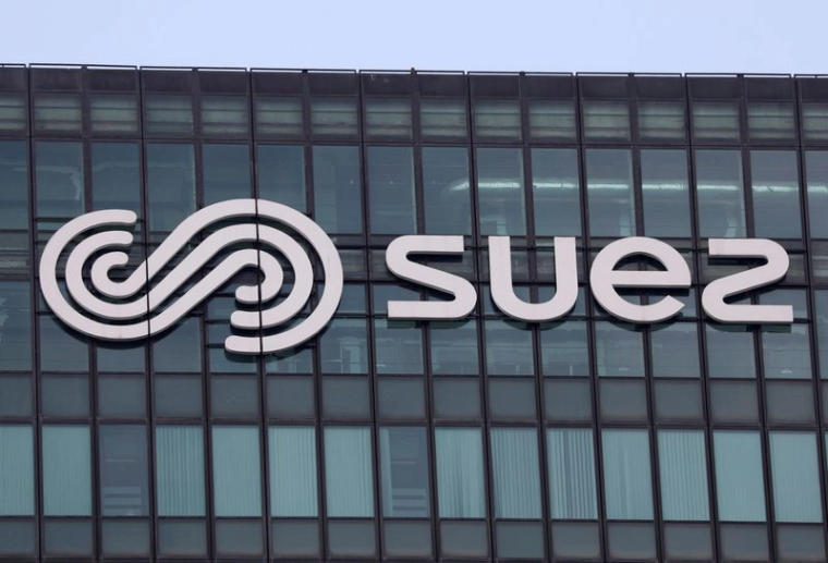 SUEZ: VEOLIA OFFRE UN PRIX PLUS HAUT ET DES CLARIFICATIONS SUR L'EMPLOI