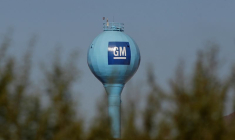 Le logo de GM est visible à l'usine d'assemblage de General Motors à Ramos Arizpe