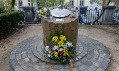 Le magnifique hommage du chanteur d’Eagles of Death Metal aux victimes du 13 novembre