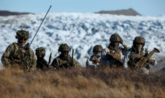 Exercices militaires au Groenland