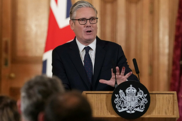 Le Premier ministre britannique Keir Starmer s'exprime lors d'une conférence de presse à Londres le 15 juin 2026 ( POOL / CARLOS JASSO )