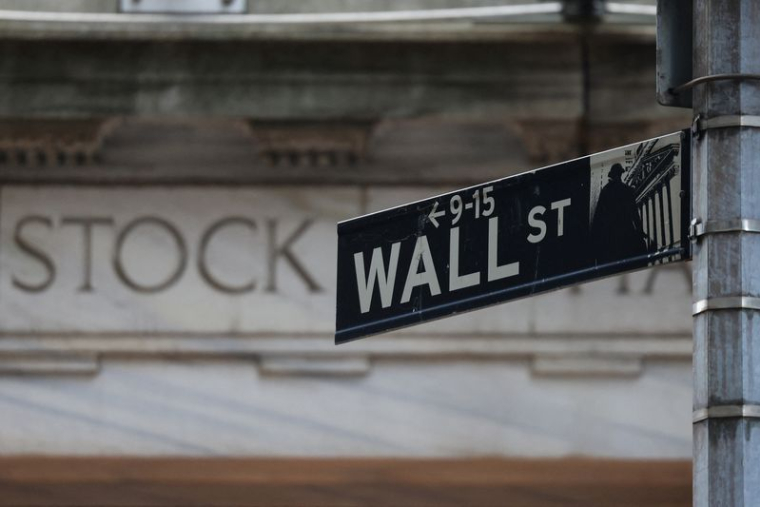 Une vue montre l'entrée de la Bourse de New York
