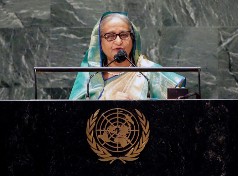La Première ministre bangladaise de l'époque, Sheikh Hasina, s'adresse à l'Assemblée générale des Nations unies en 2021. Exilée en Inde, elle a juré de rentrer au Bangladesh. ( GETTY IMAGES NORTH AMERICA / POOL )