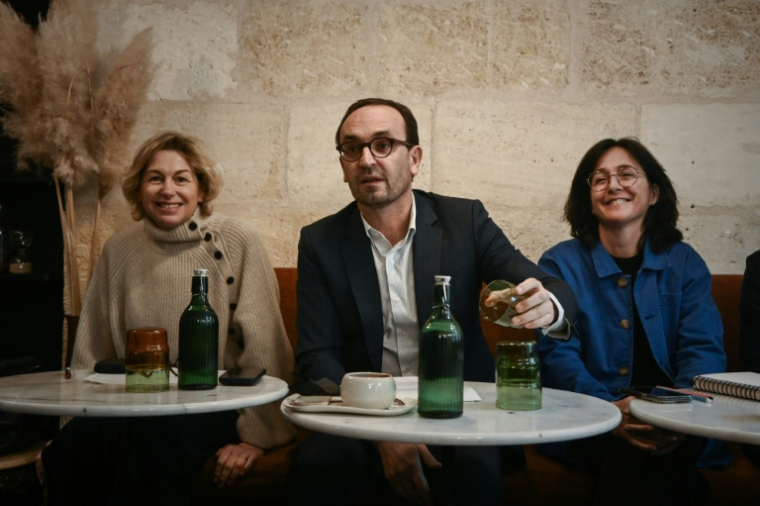 ( ( AFP / Philippe LOPEZ )