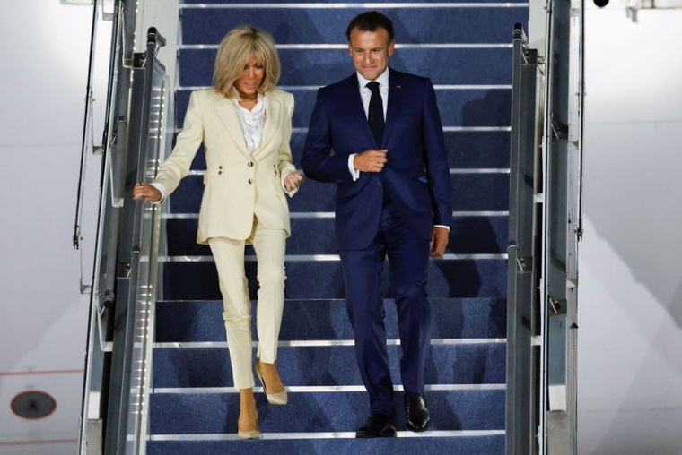 Emmanuel Macron en Indonésie, partenaire stratégique de la France