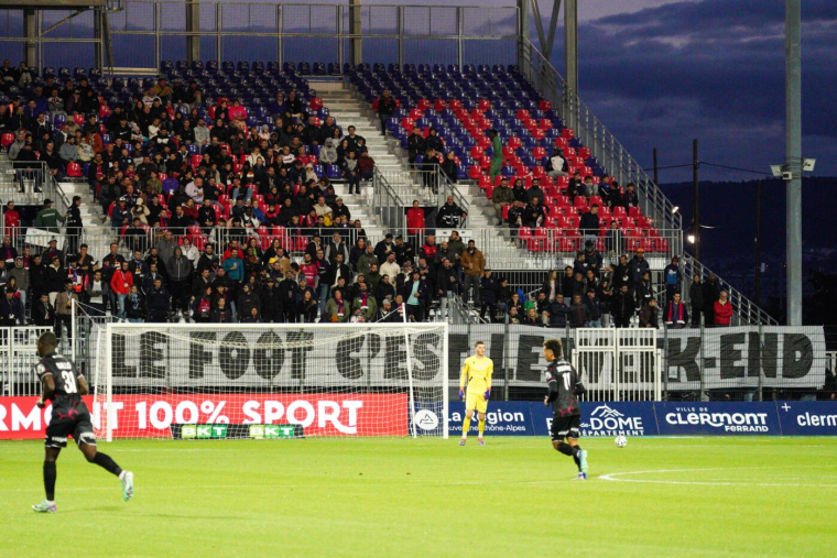 « Il n’y a pas de respect pour le foot en France »