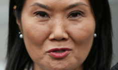 La candidate à l'élection présidentielle péruvienne du parti Fuerza Popular, Keiko Fujimori, s'adresse à la presse à Lima, le 19 juin 2026 ( AFP / STR )