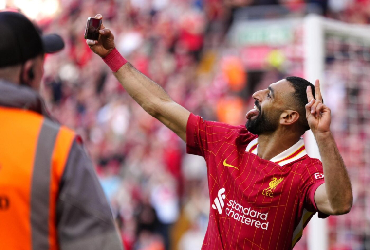 Liverpool martyrise Tottenham et s'offre son 20e titre