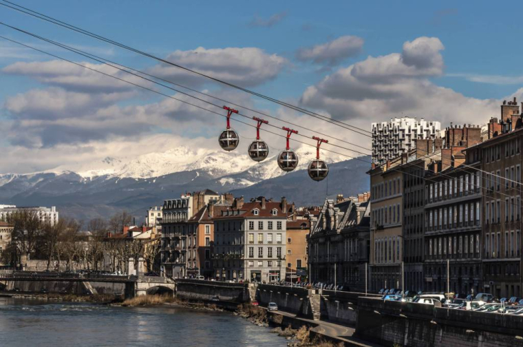 Grenoble arrive en tête du classement