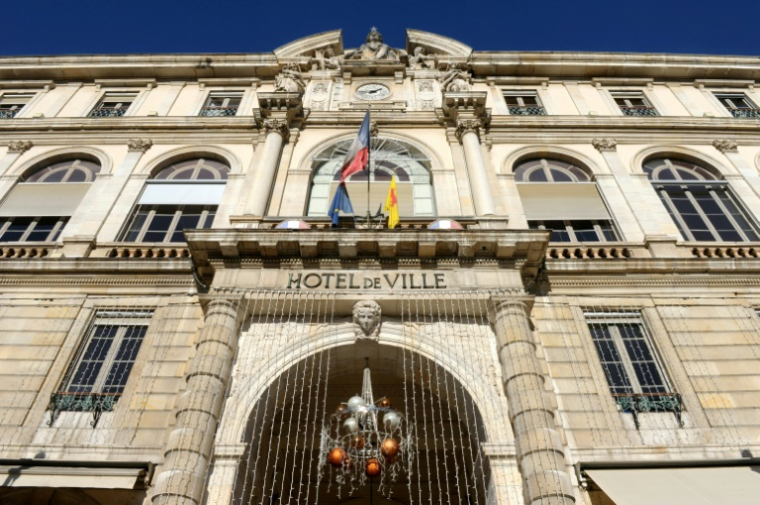 L'hôtel de ville de Pau, le 23 décembre 2013 ( AFP / GAIZKA IROZ )