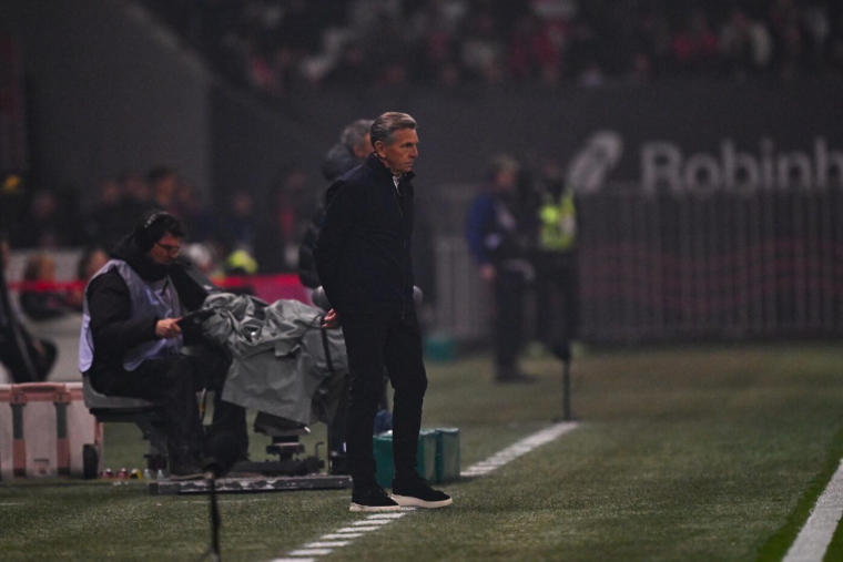 Claude Puel fustige la VAR