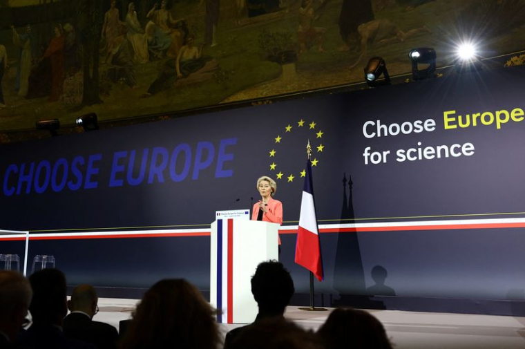 La présidente de la Commission européenne Ursula Von der Leyen