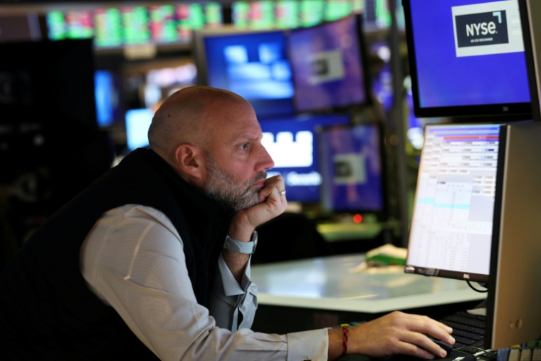 Un opérateur à la Bourse de New York, le 13 octobre 2025 ( AFP / TIMOTHY A. CLARY )