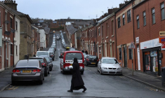 CORONAVIRUS: L'ANGLETERRE POURRAIT RÉVISER SA STRATÉGIE CETTE SEMAINE