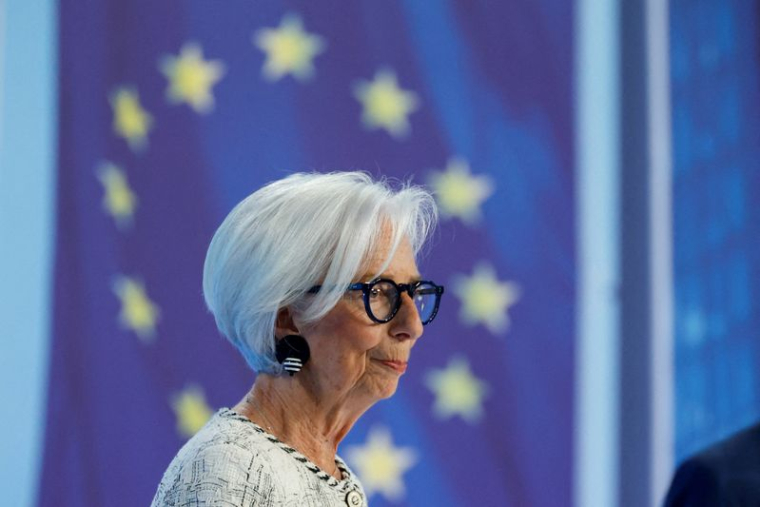 Christine Lagarde, présidente de la BCE, s'adresse aux journalistes à l'issue de la réunion du Conseil des gouverneurs, à Francfort