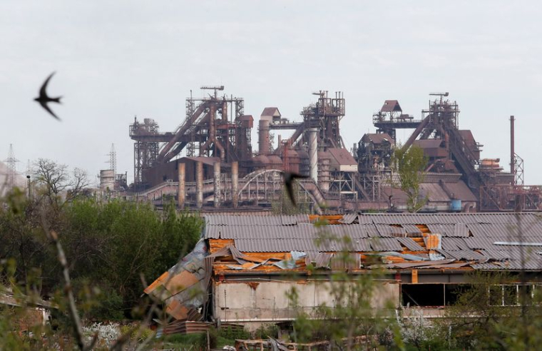 SELON LA RUSSIE, 46 CIVILS ONT QUITTÉ SAMEDI LA ZONE PROCHE DE L'USINE AZOVSTAL