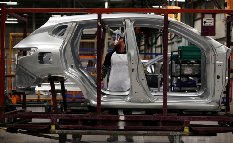 BREXIT: LE SITE BRITANNIQUE DE NISSAN "NON VIABLE" SANS ACCORD AVEC L'UNION EUROPÉENNE