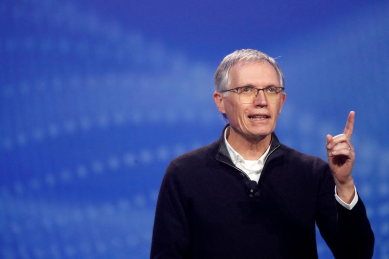 Carlos Tavares, DG de Stellantis, s'exprimant au CES 2023