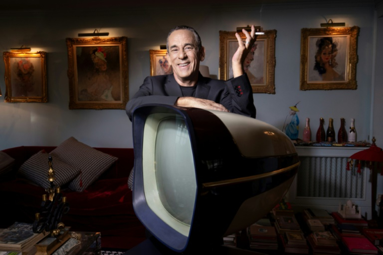 L'animateur et producteur Thierry Ardisson à son domicile, le 29 août 2016 à Paris ( AFP / JOEL SAGET )