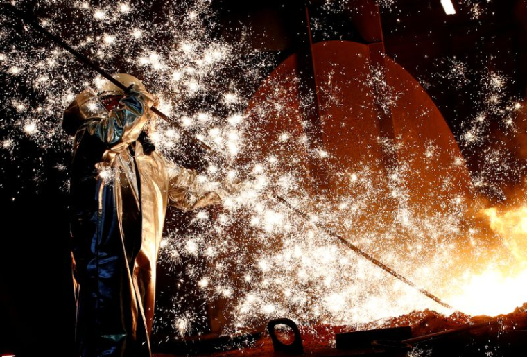 ZONE EURO: BAISSE INATTENDUE DE LA PRODUCTION INDUSTRIELLE