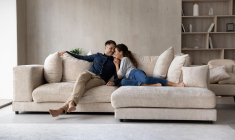 En France, les propriétaires-bailleurs doivent respecter une législation stricte avant de pouvoir réviser le montant de leurs loyers. ( crédit photo : Shutterstock )