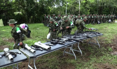 Colombie: des guérilleros déposent leurs armes après un accord avec le gouvernement Petro