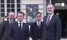 Le roi Felipe VI d'Espagne en visite au château de Versailles avec Emmanuel Macron