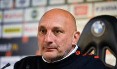 Un club de Ligue 1 officialise le départ de son coach à la fin de la saison