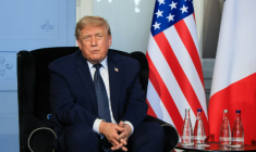 Le président américain Donald Trump à Evian pour le sommet du G7, le 15 juin 2026 en France ( POOL / Ludovic MARIN )