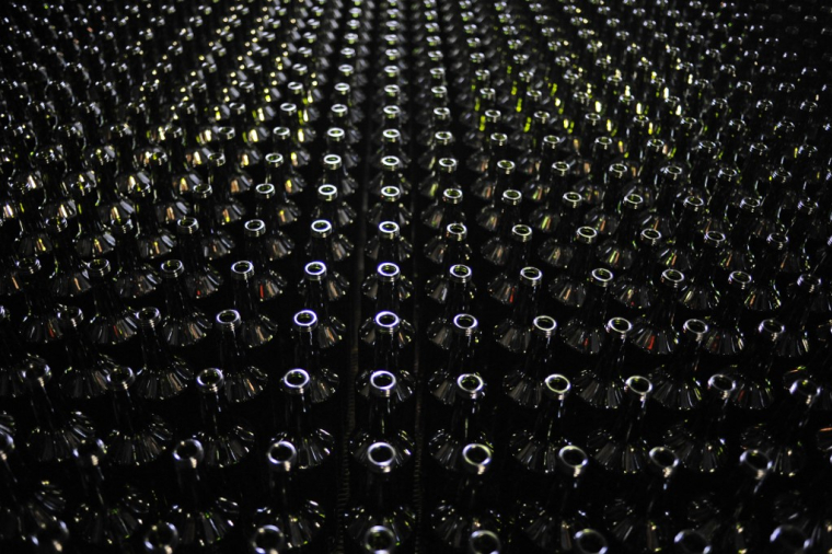 TO GO WITH AFP STORY BY LAURENCE BOUTREUX ( AFP / REMY GABALDA )