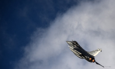 Un Rafale. ( AFP / CHRISTOPHE ARCHAMBAULT )