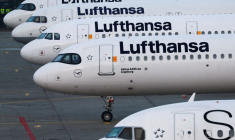 Les avions de Lufthansa stationnés à l'aéroport de Francfort