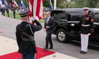 Keir Starmer arrive à la Maison Blanche avant les entretiens avec Donald Trump