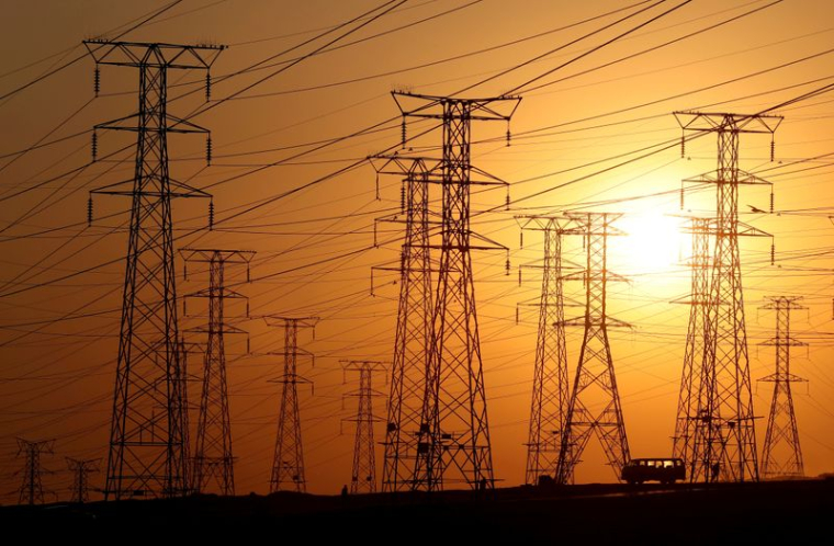 FRANCE: EDF ESPÈRE UNE CLARIFICATION DU CADRE DE L'HYDROÉLECTRICITÉ