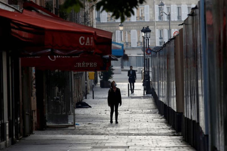 CORONAVIRUS/FRANCE: PRESSÉS PAR LE GOUVERNEMENT, LES ASSUREURS AUGMENTENT LEUR SOUTIEN À L'ACTIVITÉ