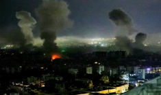 Des panaches de fumée après des frappes aériennes israéliennes au sud de Beyrouth, le 11 mars 2026 ( AFP / - )