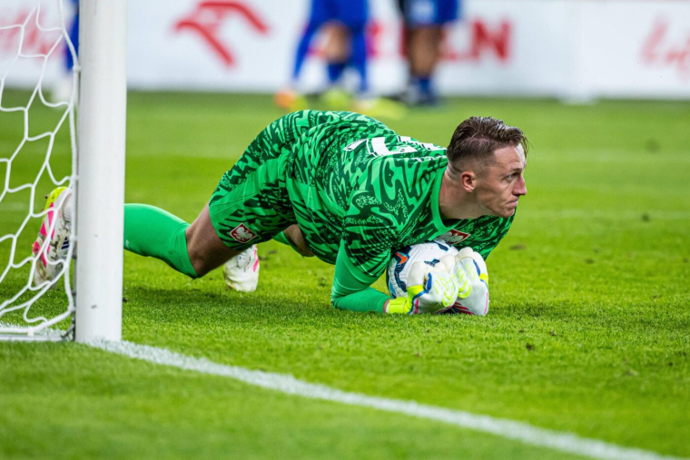 Mercato : Marcin Bulka vers l’Arabie saoudite