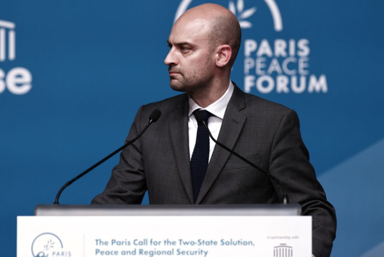 Le ministre français de l'Europe et des Affaires étrangères, Jean-Noël Barrot, participe à une conférence intitulée "Appel de Paris pour la solution des deux États, la paix et la sécurité régionale", à Paris.