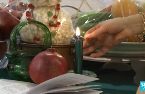 Les célébrations chrétiennes de Noël commencent à se faire une place à Téhéran