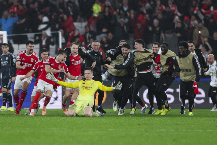 January 28, 2026, Lisbon, Lisbon, Portugal: Anatoliy Trubin of SL Benfica celebrates a goal during the UEFA Champions League 2025/26 League Phase MD8 match between SL Benfica and Real Madrid C.F. at Estadio do Sport Lisboa e Benfica on January 28, 2026 in Lisbon, Portugal. (Credit Image: © Irina R. Hipolito/AFP7 via ZUMA Press Wire)   - Photo by Icon Sport