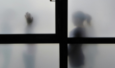 Il "est urgent de lever le tabou" et d'agir sur les "facteurs de risque" : un rapport sur les mineurs auteurs de violences sexuelles est remis mardi au gouvernement pour l'inciter à renforcer la prévention pour endiguer le phénomène ( AFP / ALAIN JOCARD )