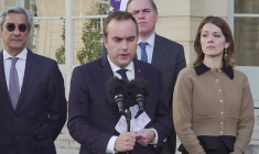 Lecornu: un "dispositif d'accompagnement" pour près de 3 millions de "grands rouleurs"