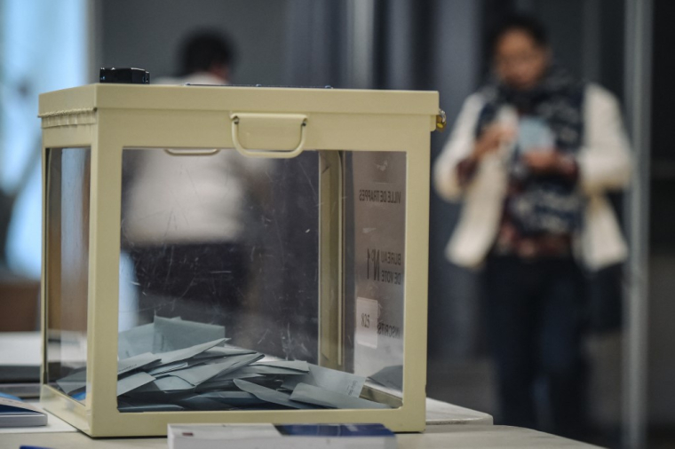 ( AFP / LUCAS BARIOULET )