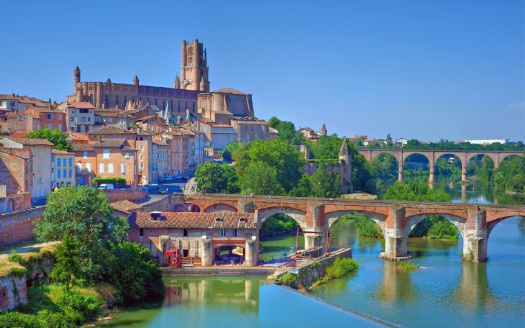 Albi est une ville méconnue qui mérite pourtant qu'on s'y arrête. Crédit photo : Adobe Stock