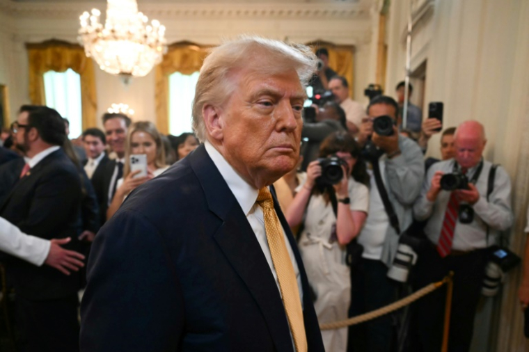 Le président américain Donald Trump à la Maison Blanche, à Washington, le 16 juillet 2025  ( AFP / ANDREW CABALLERO-REYNOLDS )
