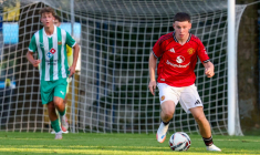 Le fils d'une légende de Manchester United inscrit un quadruplé