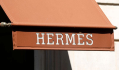 HERMÈS: L'ACTIVITÉ ET LA MARGE OPÉRATIONNELLE CHUTENT AU DEUXIÈME TRIMESTRE